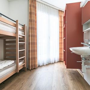 Zimmer mit zwei Einzelbetten